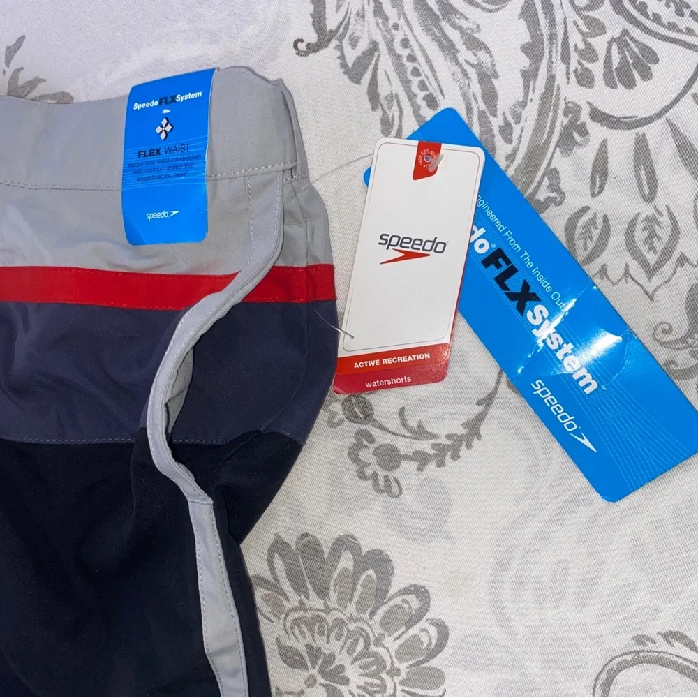 SPEEDO Swim Shorts Board Shorts Black Gray Red XXL NWT MSRP $58 Mesh Lined